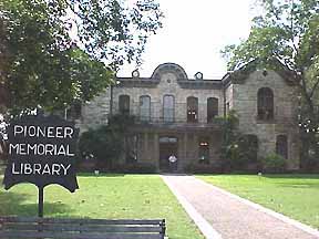 Pioneer Memorial Library