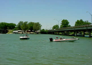 Boating in Kingsland